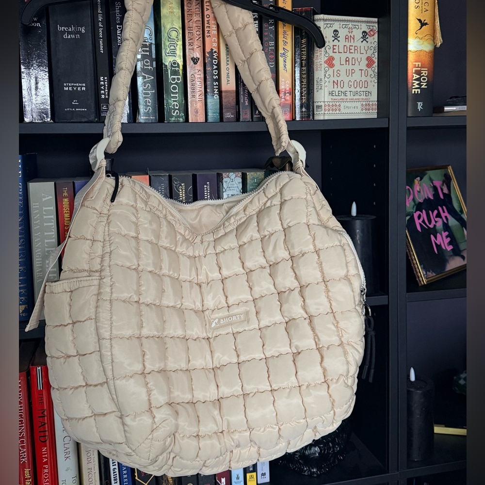 Amazon Quilted Cream Shoulder Hobo Bag